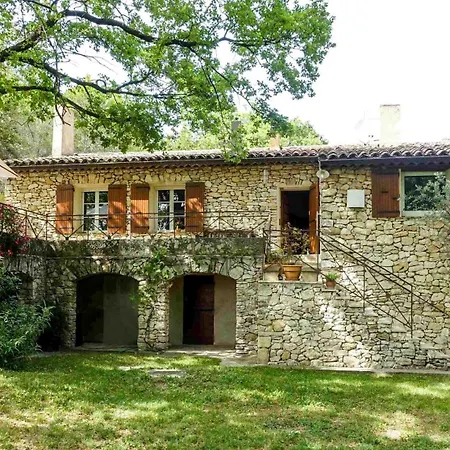 L'enclos